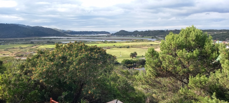 6 Bedroom Property for Sale in Bergsig Western Cape